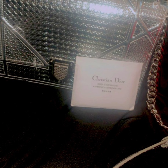 Pure - Picture 1 of 1